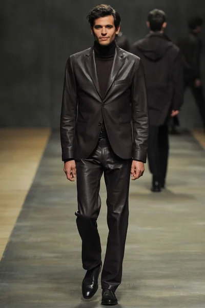 Look 21